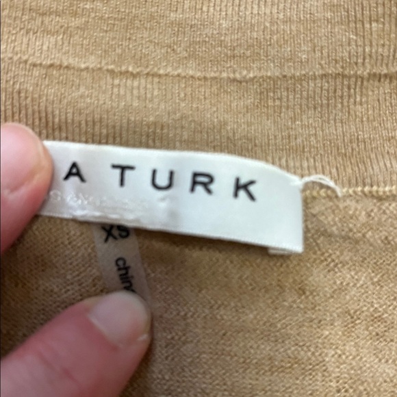 Trina Turk Merino Wool V-Neck Tan Sweater Size XS - Picture 3 of 8